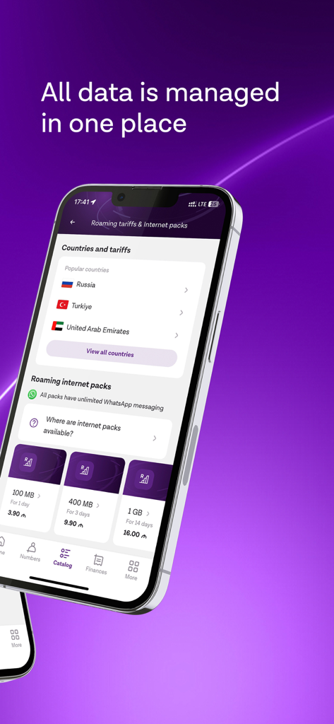Azercell Biznes - Interfaz de la aplicación móvil Azercell Biznes que muestra la gestión de tarifas de roaming y paquetes de internet en una pantalla de smartphone.