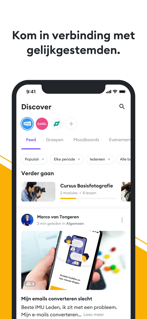 Huddle community & e-learning - Huddle mobile app discover screen displaying community feed and photography course