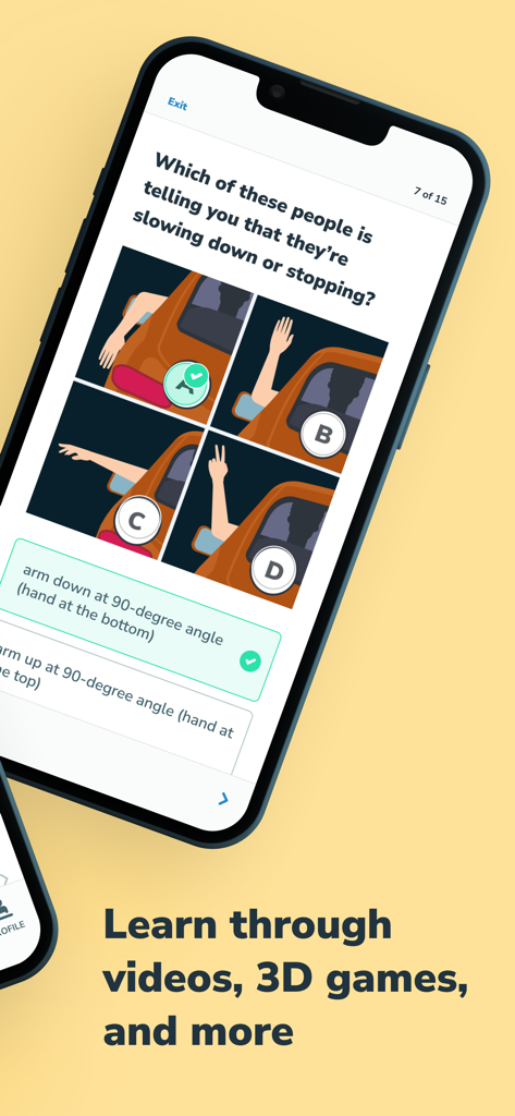 Aceable Führerscheinausbildung Mobile App zeigt eine interaktive Quizfrage zu Handzeichen zum Verlangsamen oder Anhalten.
