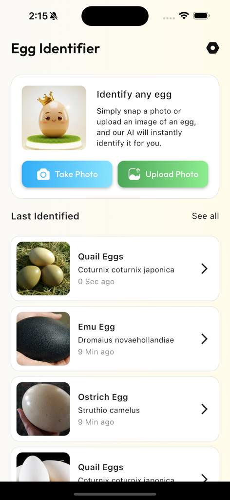 AI Bird Egg Identifier - Oberfläche der KI-Vogel-Ei-Identifikator-App mit Optionen zum Aufnehmen oder Hochladen eines Fotos und einer Liste kürzlich identifizierter Vogeleier wie Wachtel, Emu und Strauß