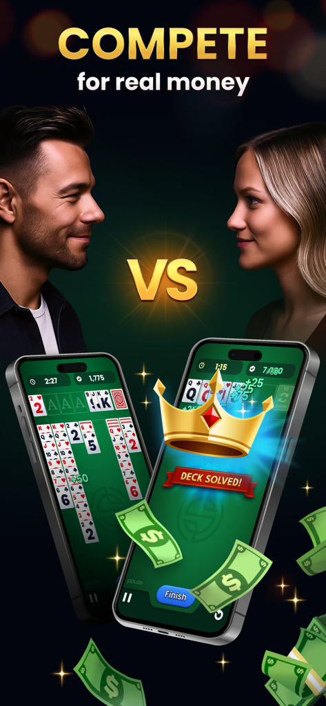 Due giocatori che competono in una partita di solitario basata sull'abilità per soldi veri su smartphone