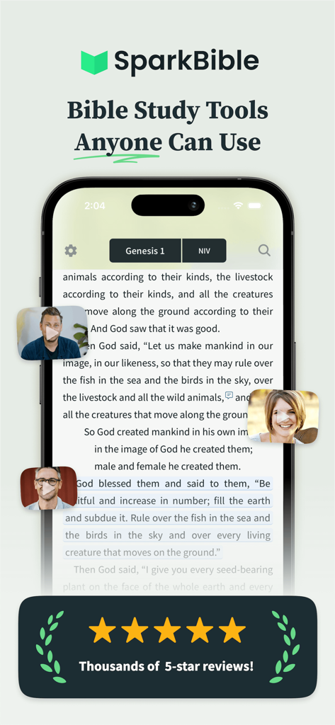 SparkBible: Bible Study - Aplicación móvil SparkBible mostrando el texto de Génesis 1 con iconos integrados de comentarios en video y un banner de reseña de 5 estrellas