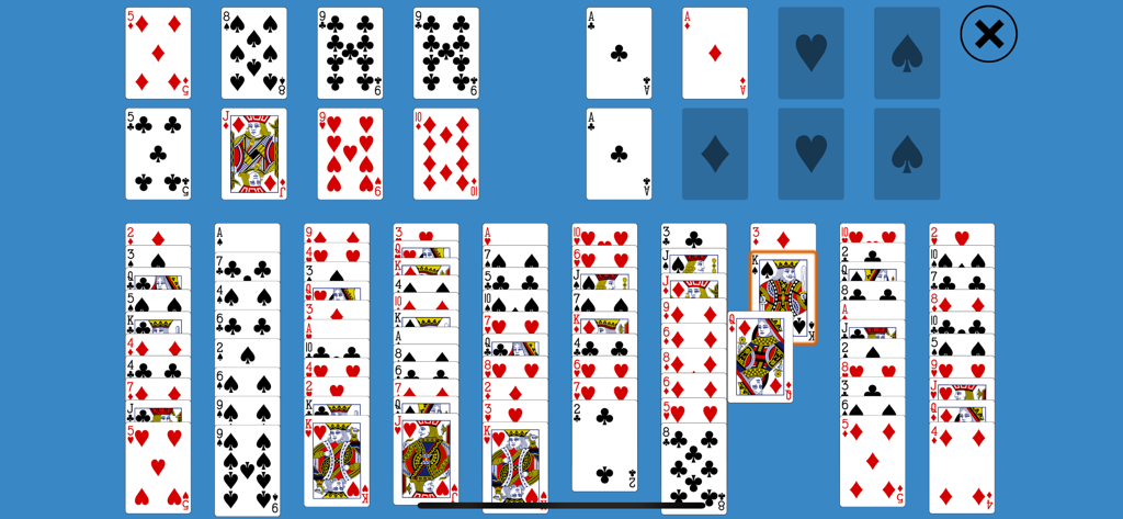 Solitaire FreeCell Two Decks - Gameplay of Solitaire FreeCell with two decks on a blue background