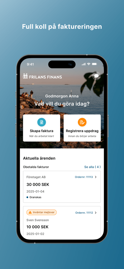 Frilans Finans - Panel móvil de la aplicación Frilans Finans que muestra la gestión de facturas y las opciones de asignación de negocios.
