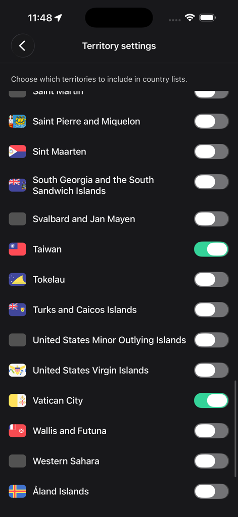 Mapped Out - Travel map - Mapped Outアプリのテリトリー設定画面。トグルスイッチ付きの地域のリストが表示されます。
