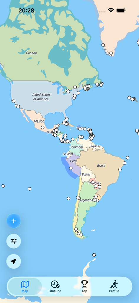 BeenEverywhere 앱의 세계 지도 인터페이스로, 북미와 남미 전역의 방문한 위치에 흰색 핀이 표시되어 있습니다.