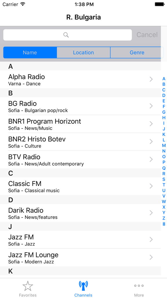 Radio Bulgaria - Una lista de estaciones de radio búlgaras en la interfaz de la aplicación Radio Bulgaria que muestra nombres de estaciones, ciudades y géneros.