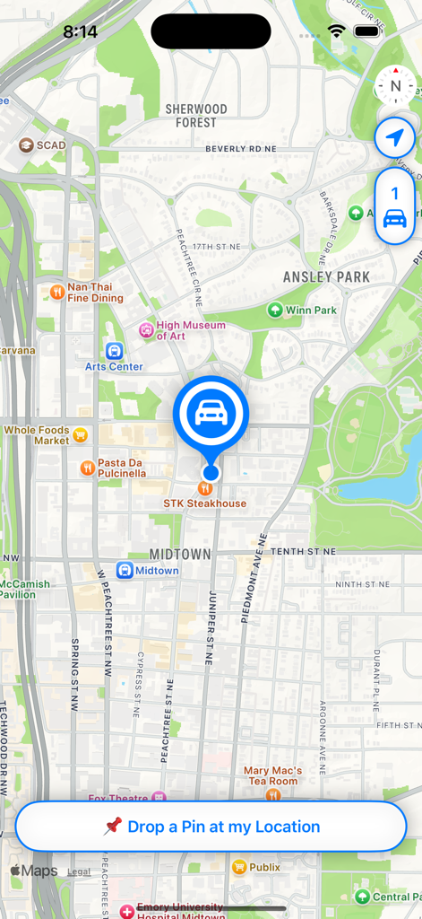 Find My Car: Tap, Select, Go - 파란색 자동차 아이콘 핀이 표시된 도시 지도와 현재 위치에 핀 설정 버튼이 있는 '내 차 찾기' 앱 지도 인터페이스 스크린샷