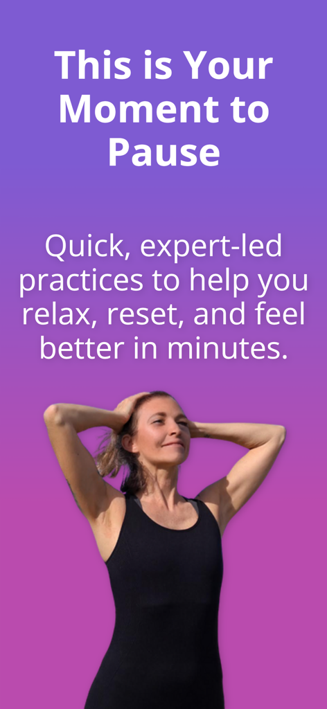 Relax Now: Mental Relaxation - Eine Frau mit friedlichem Ausdruck auf einem violetten Hintergrund für die Relax Now App mit geführten Praktiken