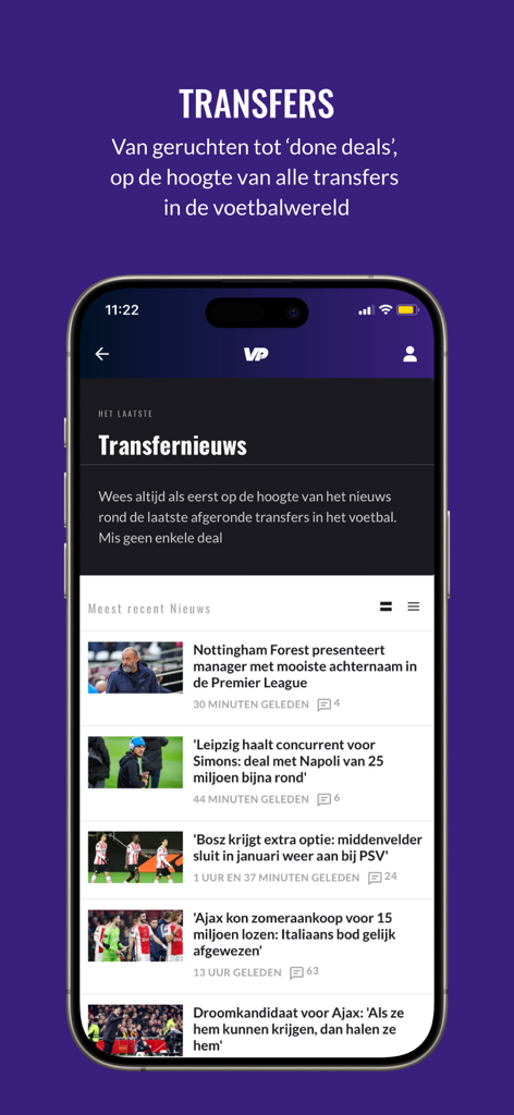 Voetbalprimeur - Interface of the Voetbalprimeur app displaying a list of recent soccer transfer news and rumors