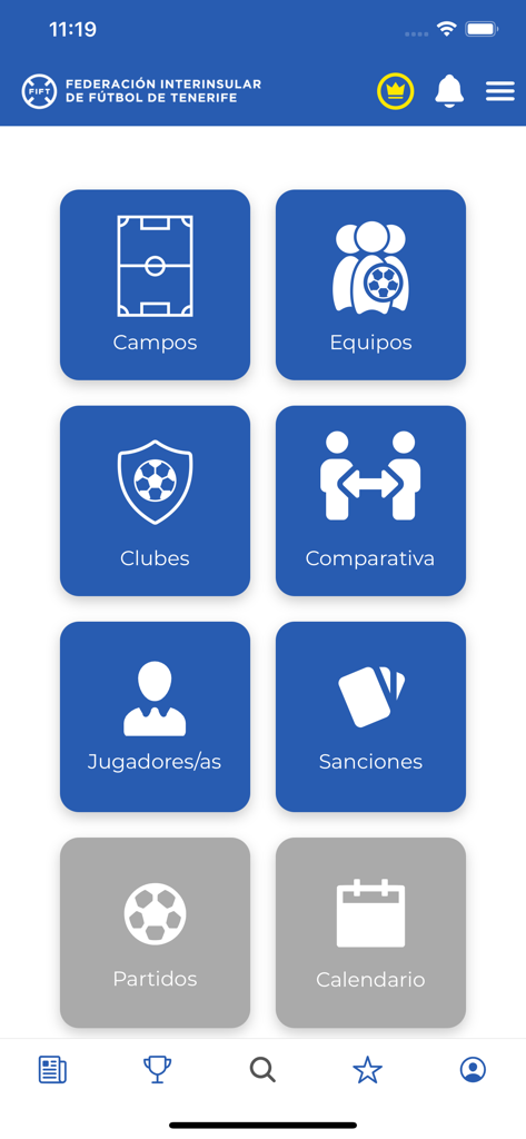 FIFT APP - Main menu of the FIFT app displaying navigation buttons for soccer fields, teams, clubs, players, and match calendars