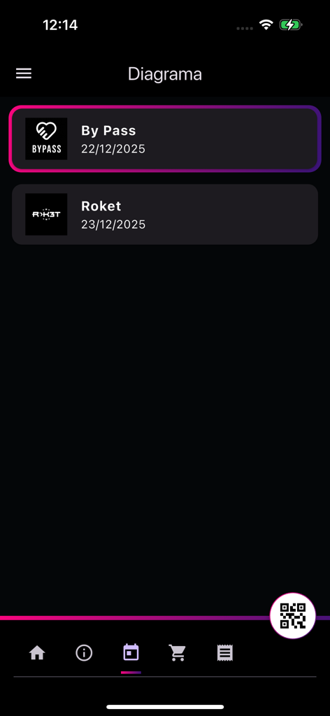 Interface do aplicativo móvel mostrando uma programação de eventos de boates em Bariloche, incluindo By Pass e Roket