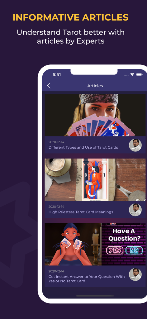 Pantalla de smartphone que muestra la sección de artículos informativos de la aplicación Lectura de Tarot y Horóscopo con diversos temas educativos sobre cartas de tarot.