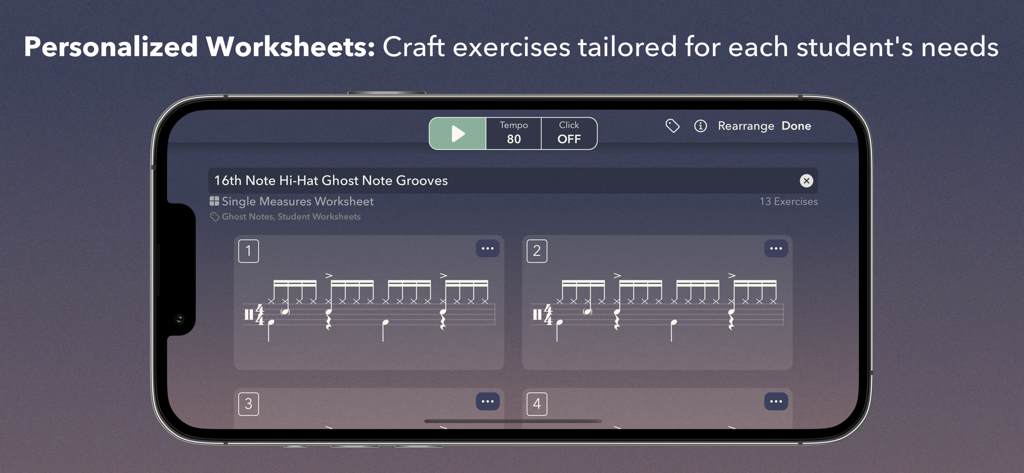 Pantalla de smartphone mostrando hojas de trabajo de notación de batería personalizadas con varios ejercicios de ritmo.