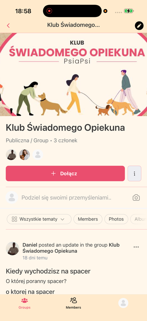 PsiaPsi - Screenshot of the PsiaPsi app showing the Conscious Caretaker Club community group page with a join button and user posts