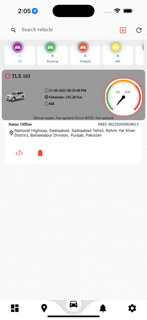 IAI TRACK PRO - Dashboard von IAI TRACK PRO mit Echtzeit-Fahrzeugstatus, Kilometerzähler und Standortinformationen