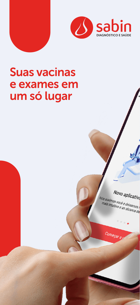 Una mano sosteniendo un teléfono inteligente que muestra la pantalla de bienvenida de la aplicación de salud Sabin con texto sobre vacunas y exámenes