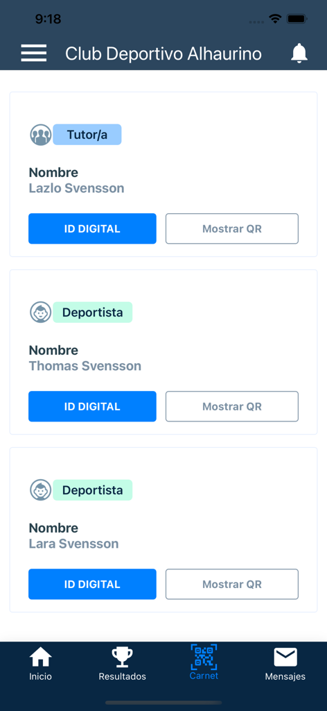 Interfaz de aplicación móvil que muestra tarjetas de membresía digitales para un tutor y niños en un club deportivo