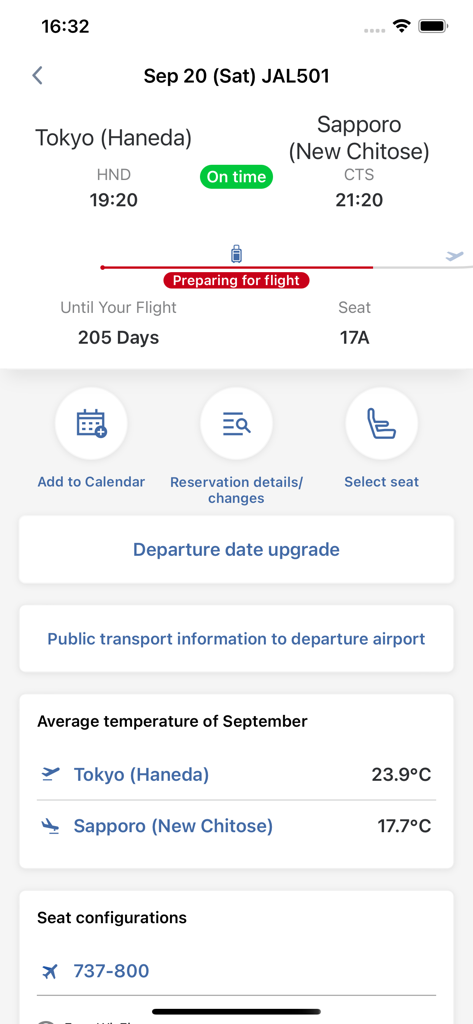 Aplicación móvil de Japan Airlines que muestra los detalles del itinerario de vuelo de Tokio a Sapporo, incluido el número de asiento y la hora de salida