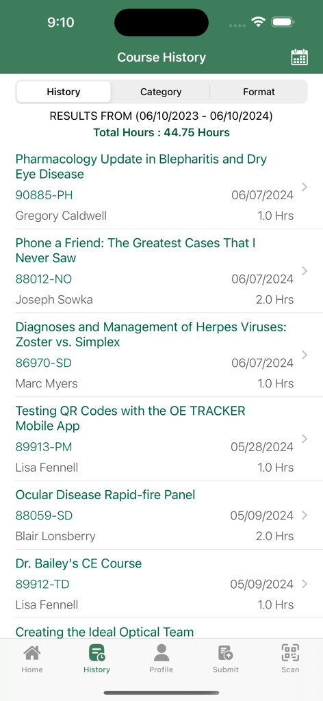 OE TRACKER attendance app - OE TRACKER app screen showing optometry course history and total CE hours