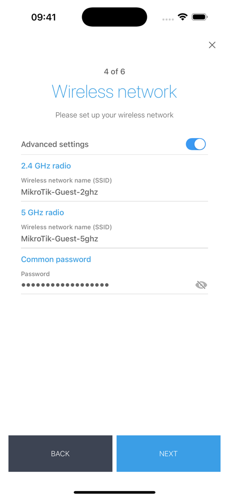 MikroTik - 2.4 GHzおよび5 GHzのSSIDとパスワードを設定するためのMikroTikアプリのワイヤレスネットワーク設定画面