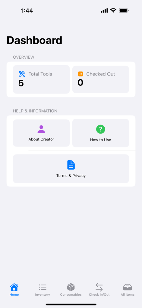 Dashboard dell'app Smart Inventory Manager che mostra un riepilogo del numero totale di strumenti e articoli in uscita.