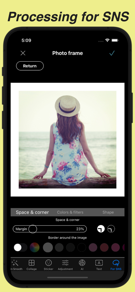 Interface de aplicativo móvel mostrando ajustes de moldura e margem de borda de fotos para postagens em redes sociais.