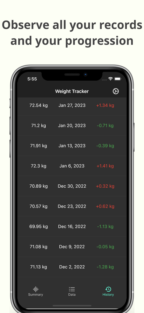Weight Tracker – Fat loss - Pantalla de iPhone que muestra una lista cronológica de registros de peso con fechas y cambios de peso en la aplicación Rastreador de Peso