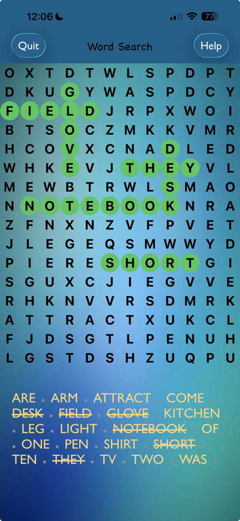 TurboWords Spelling - TurboWords 철자법 앱의 단어 찾기 퍼즐로, 여러 단어가 녹색으로 강조 표시됨