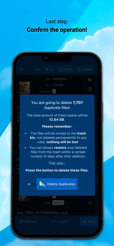 DeDuplicate app confirmation screen showing a summary of duplicate files found and the total storage space to be freed