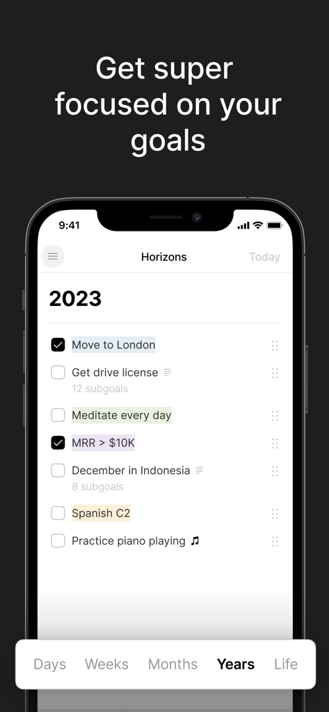 Interfaz de la aplicación Timestripe que muestra la pantalla de planificación anual de Horizontes con una lista de verificación de metas de vida