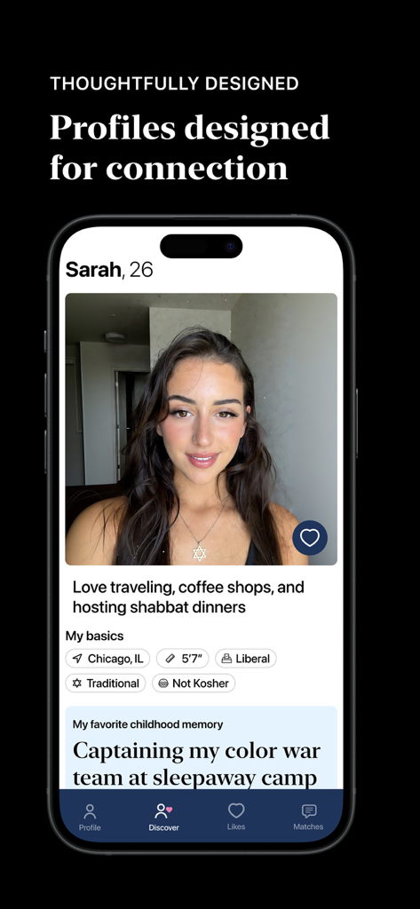 Tribe - Jewish Dating App - Perfil de la aplicación de citas Tribe de una mujer de 26 años llamada Sarah mostrando sus intereses, nivel de observancia religiosa y preguntas personales.