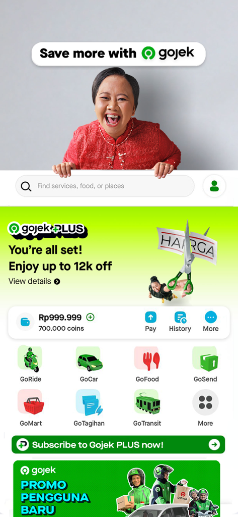 Gojek app home screen showing services like transportation food delivery and payments