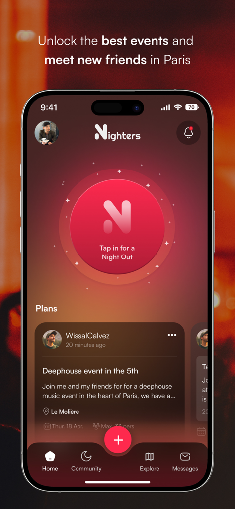 Écran d'accueil de l'application Nighters montrant un bouton pour trouver une sortie et des plans d'événements sociaux communautaires à Paris