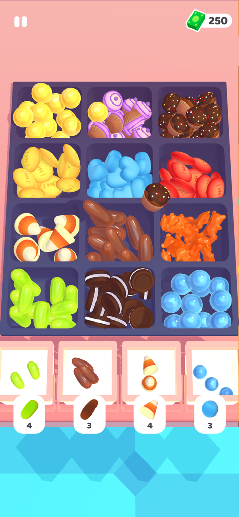 Mini Market - Cooking game - Mini Marketアプリのカラフルな仕分け画面。注文のためにコンパートメントに整理された様々なお菓子やスナックが表示されている様子。