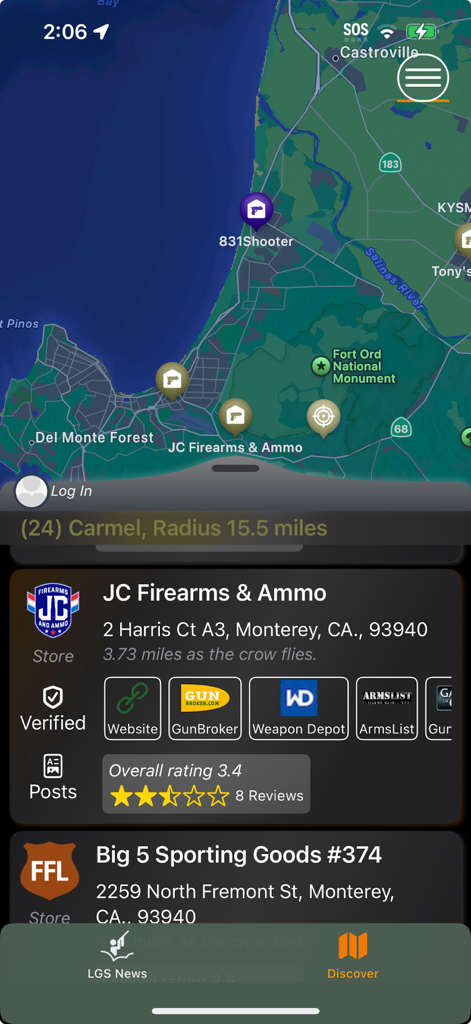 Interfaz del mapa de la aplicación Plinkr mostrando tiendas de armas y campos de tiro locales cerca de Monterey California