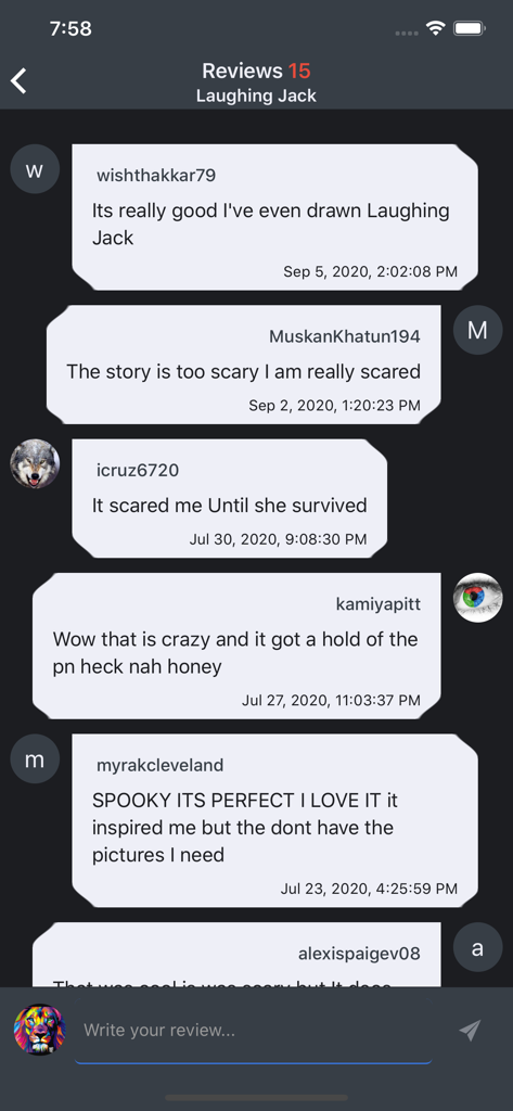 Interface showing user reviews for a horror story displayed in chat bubbles