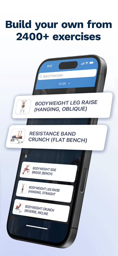 Smartphone-Anzeige, die die Übungsbibliothek der Fitness Buddy App mit über 2400 Trainingsoptionen zeigt