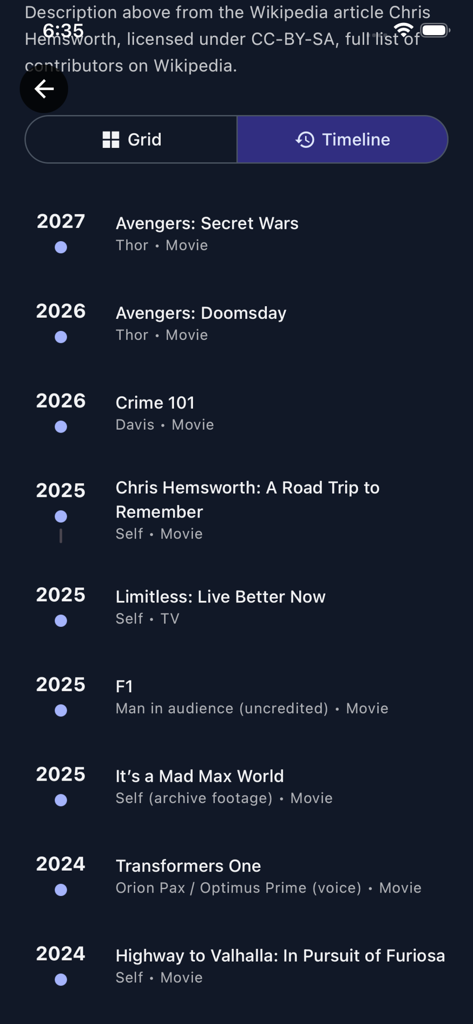 ServerrSeerr - Une vue chronologique dans l'application ServerrSeerr montrant une liste de films et de séries télévisées pour un acteur spécifique.