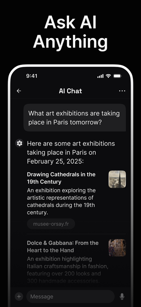 DeepChat - AI Chat Assistant - Capture d'écran de l'assistant IA DeepChat répondant à une question sur les expositions d'art à Paris avec une interface sombre et épurée.