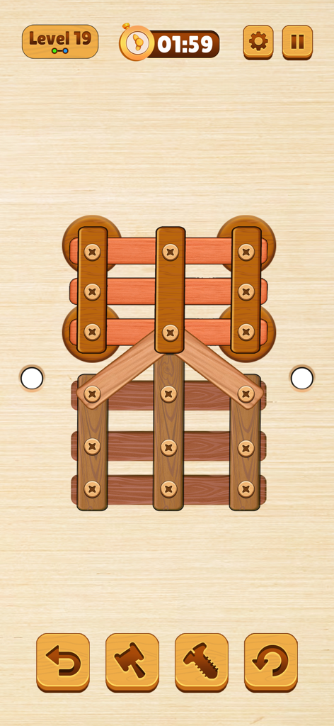 Wood Nuts & Bolt: Screw Puzzle - Captura de pantalla del juego de Wood Nuts and Bolts Screw Puzzle que muestra tablones de madera y tornillos de metal sobre un fondo de madera.