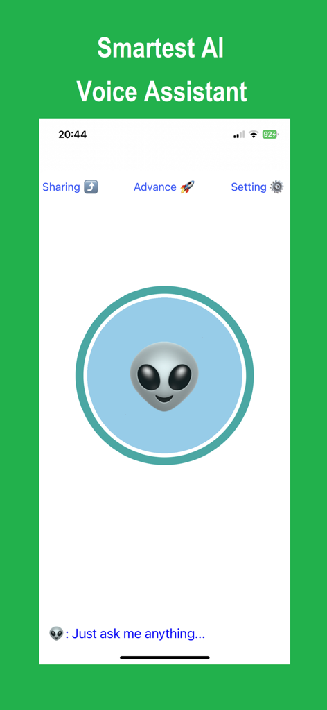 Interface principale de l'application Assistant Vocal IA avec une icône de tête d'alien et une invite vocale