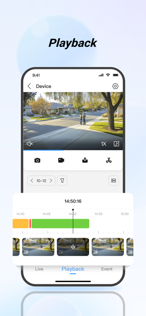 Un écran de smartphone affichant l'interface de lecture vidéo de l'application DMSS avec une chronologie et des séquences de sécurité d'une rue résidentielle.