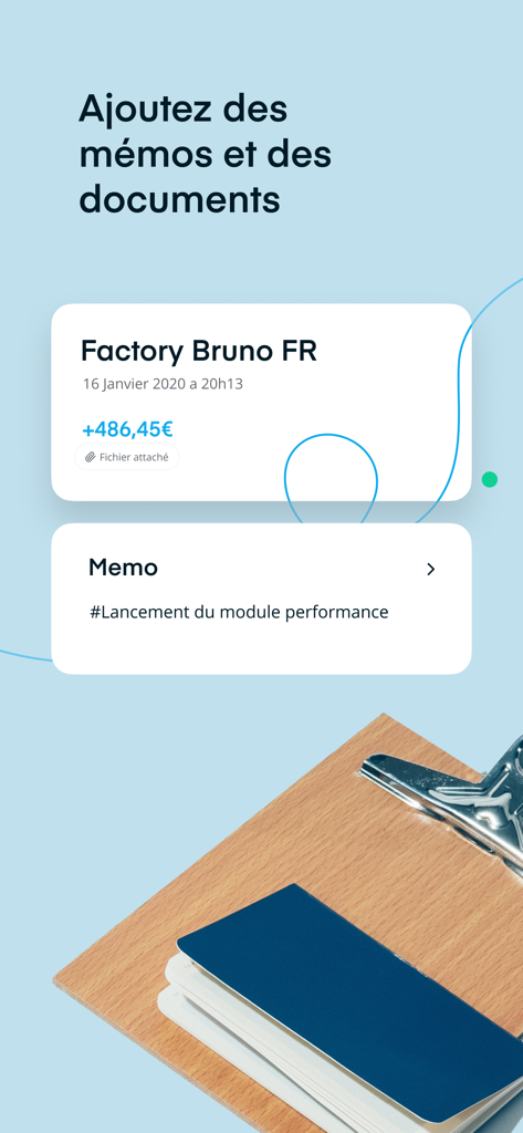 Interface de l'application Dougs pour ajouter des mémos et des documents aux transactions commerciales
