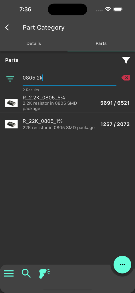 InvenTree-Mobil-App zeigt Inventarsuchergebnisse für elektronische Widerstände, einschließlich Lagerbeständen und Teilebeschreibungen