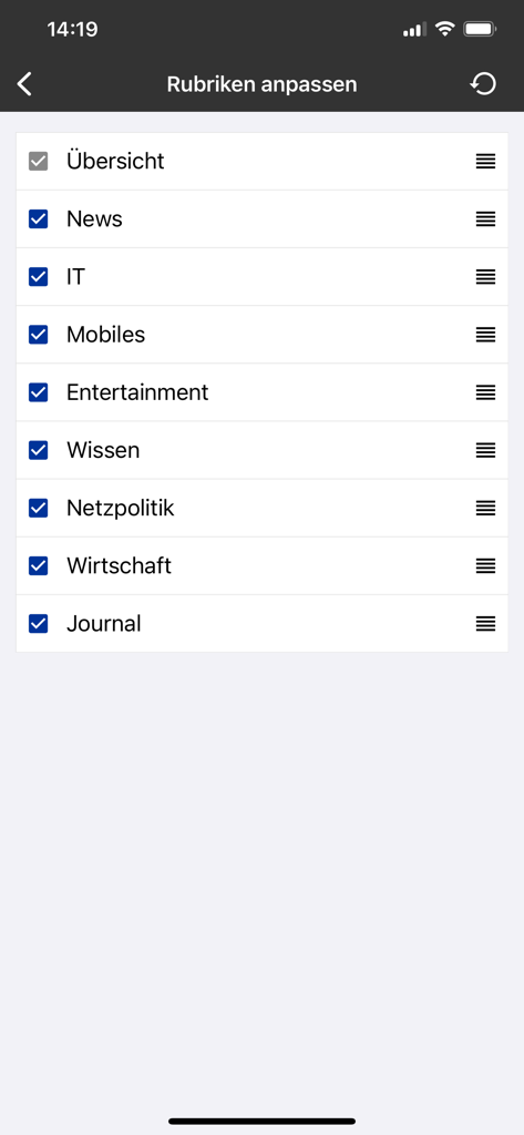 heise online | IT-News - Captura de pantalla de la pantalla de configuración de la aplicación heise online que muestra una lista de categorías de noticias seleccionables y reordenables como TI, Móviles y Entretenimiento.