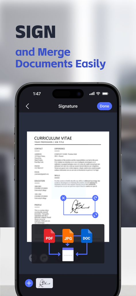 Power Scan-PDF Scanner - Interfaz de aplicación móvil que muestra un documento siendo firmado con una firma electrónica y una herramienta para fusionar archivos PDF, JPG y DOC