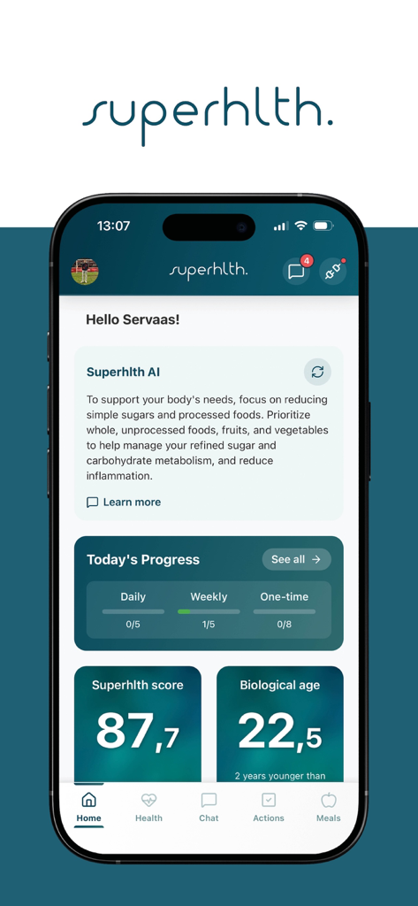 Superhlthアプリのインターフェース。AI駆動の健康推奨事項、健康スコア87.7、生物学的年齢追跡を表示。