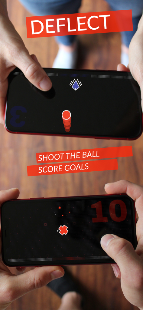 DUAL! - Dos personas jugando al modo Deflect en el juego Dual donde una pelota se dispara entre dos pantallas de teléfono