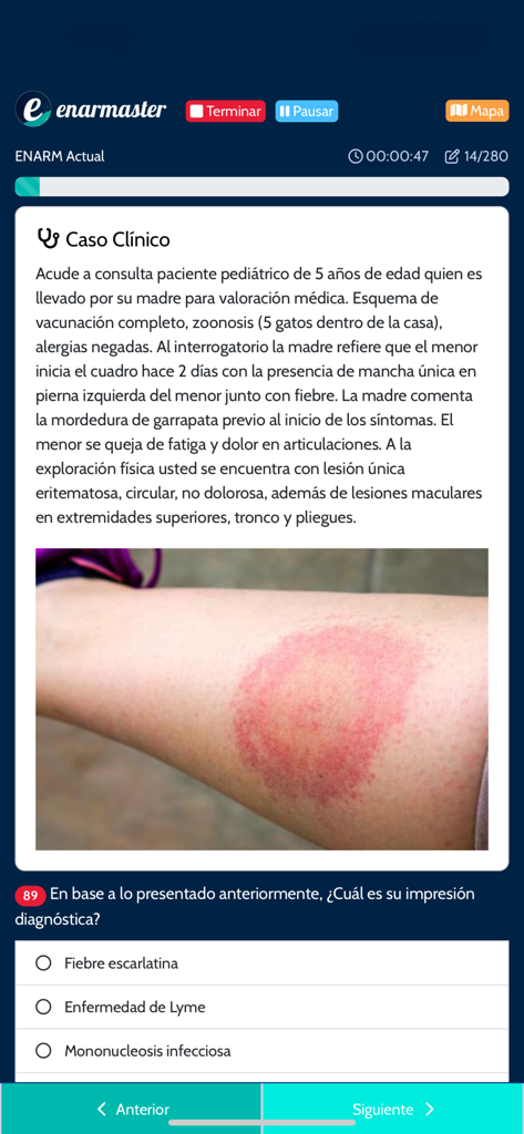 Captura de pantalla de una pregunta de caso clínico médico en la aplicación ENARMaster que muestra una imagen diagnóstica y opciones de respuesta múltiple